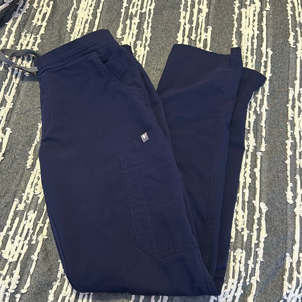 Navy figs scrubs
